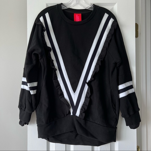 Black Sweatshirt - Picture 1 of 3